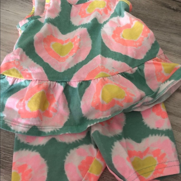 3 for $25. 6 months old matching set from Carter’s - Picture 5 of 6